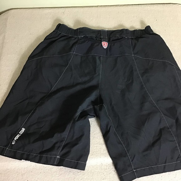 Pearl Izumi Men’s Black Board Shorts Size Large Good Condition (minor … - Picture 3 of 8